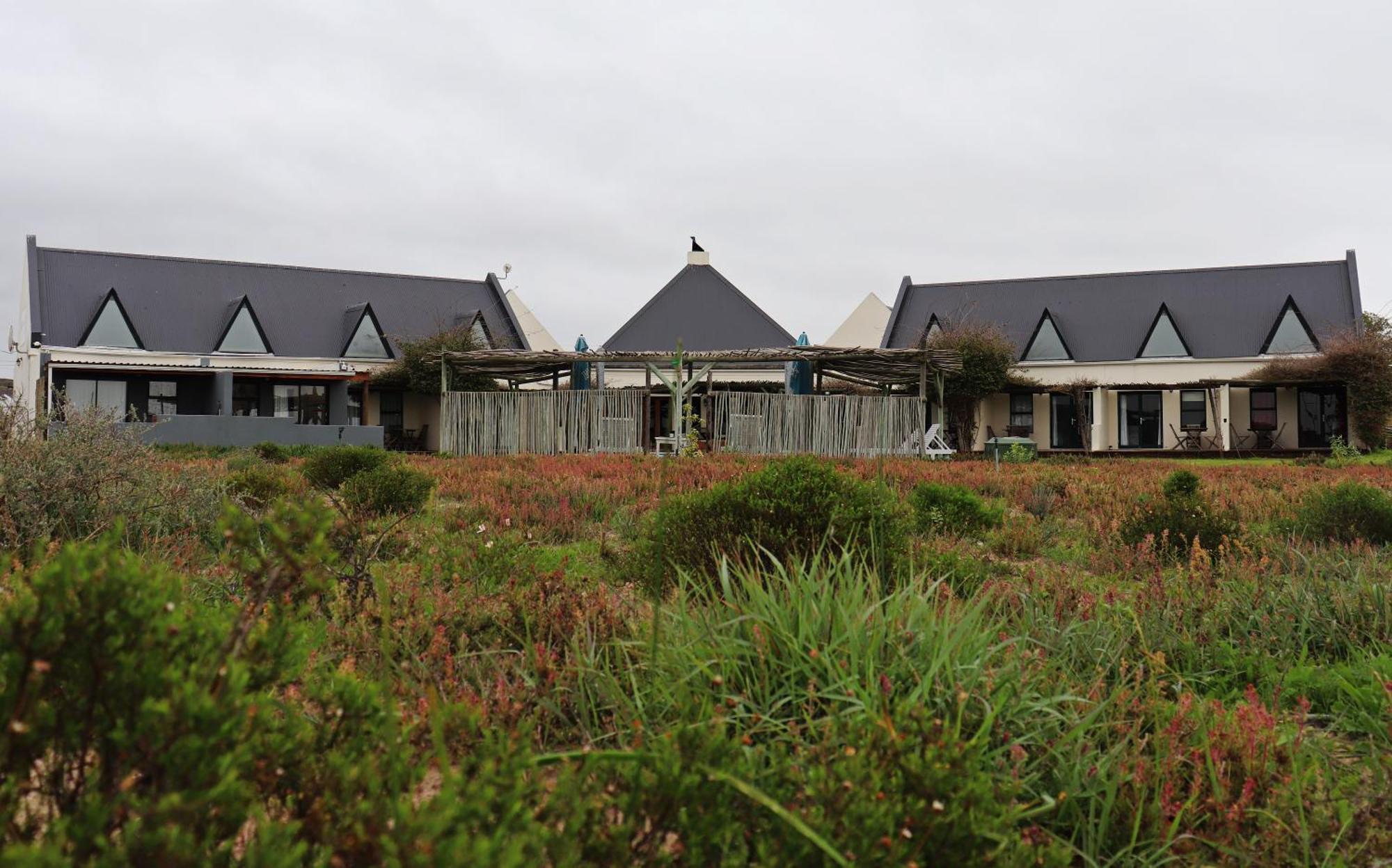 Tortoise Trail Lodge Langebaan Exterior photo